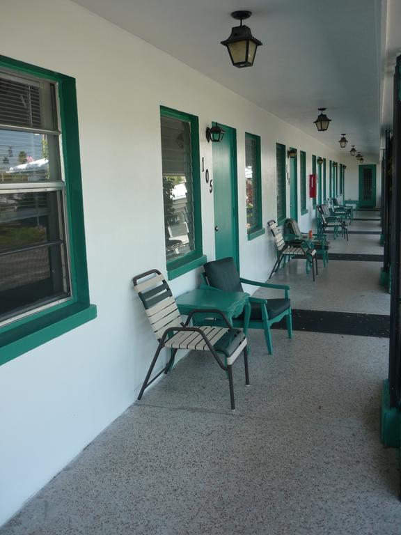 Palm Court Motel Dunedin Esterno foto